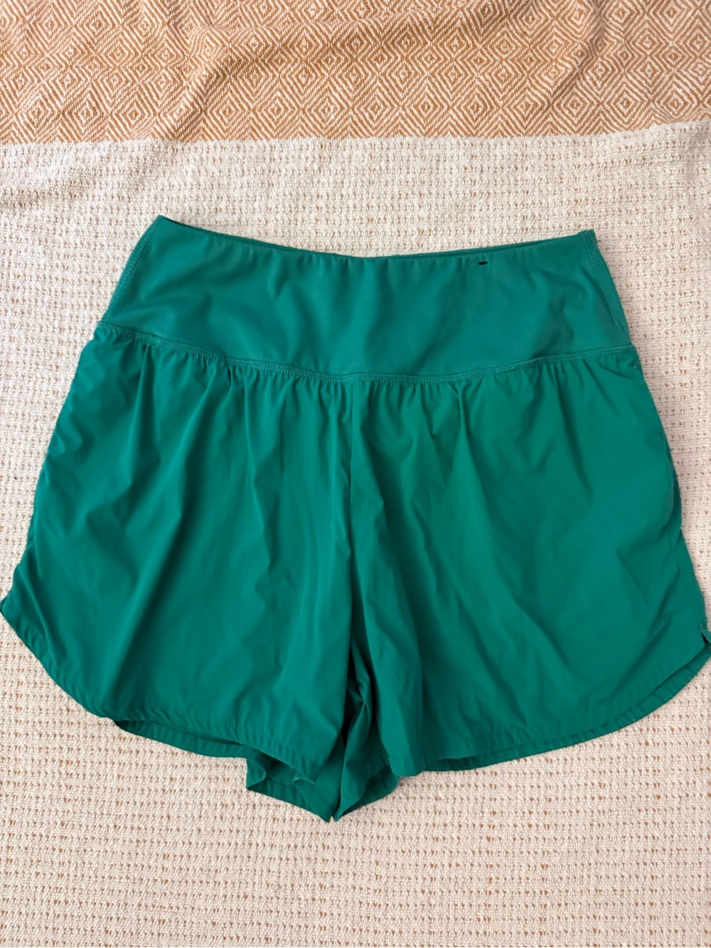 Spyder Women's Lined Woven Active Short in Kelly Green